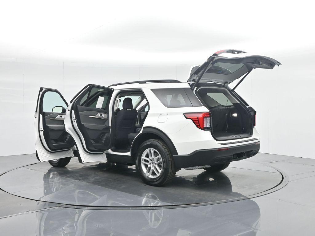 new 2025 Ford Explorer car, priced at $44,145
