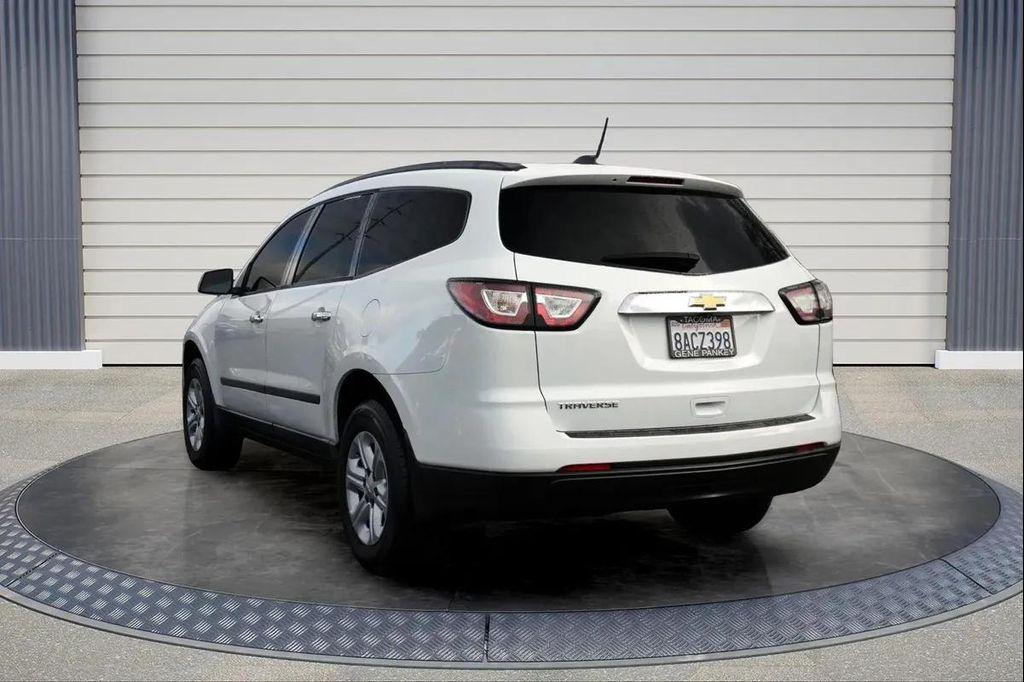 used 2017 Chevrolet Traverse car, priced at $11,988