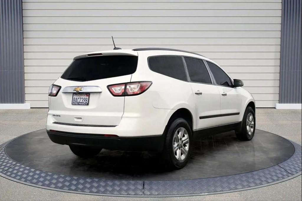 used 2017 Chevrolet Traverse car, priced at $11,988