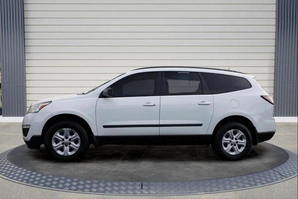 used 2017 Chevrolet Traverse car, priced at $11,988