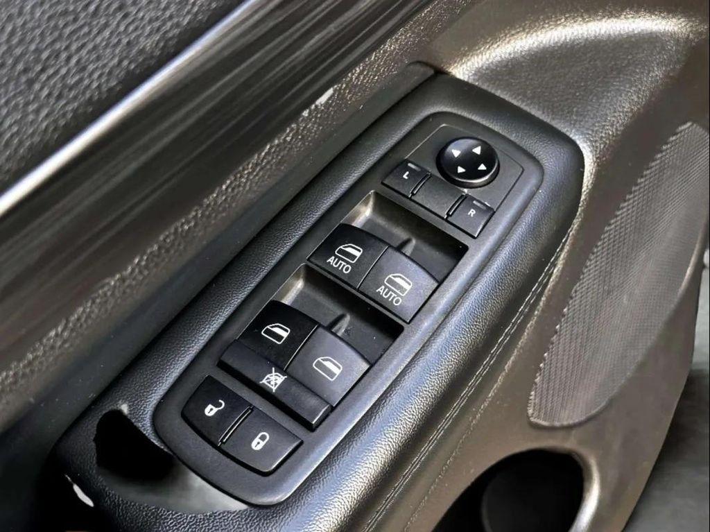 used 2019 Jeep Grand Cherokee car, priced at $16,444