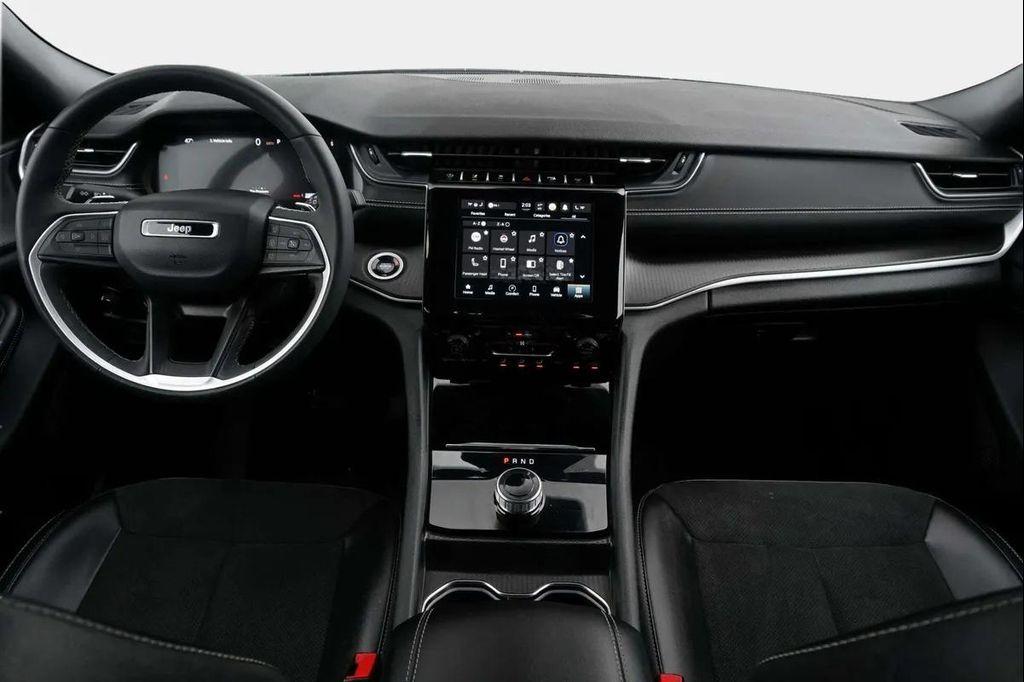 used 2024 Jeep Grand Cherokee L car, priced at $28,444