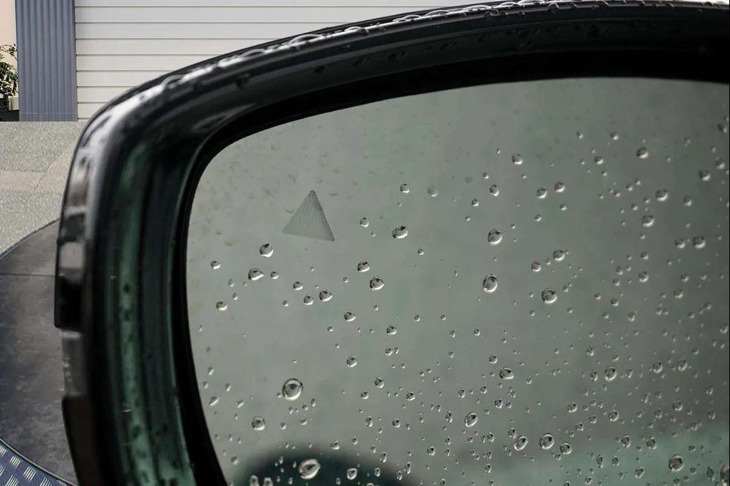 used 2024 Chrysler Pacifica car, priced at $27,988