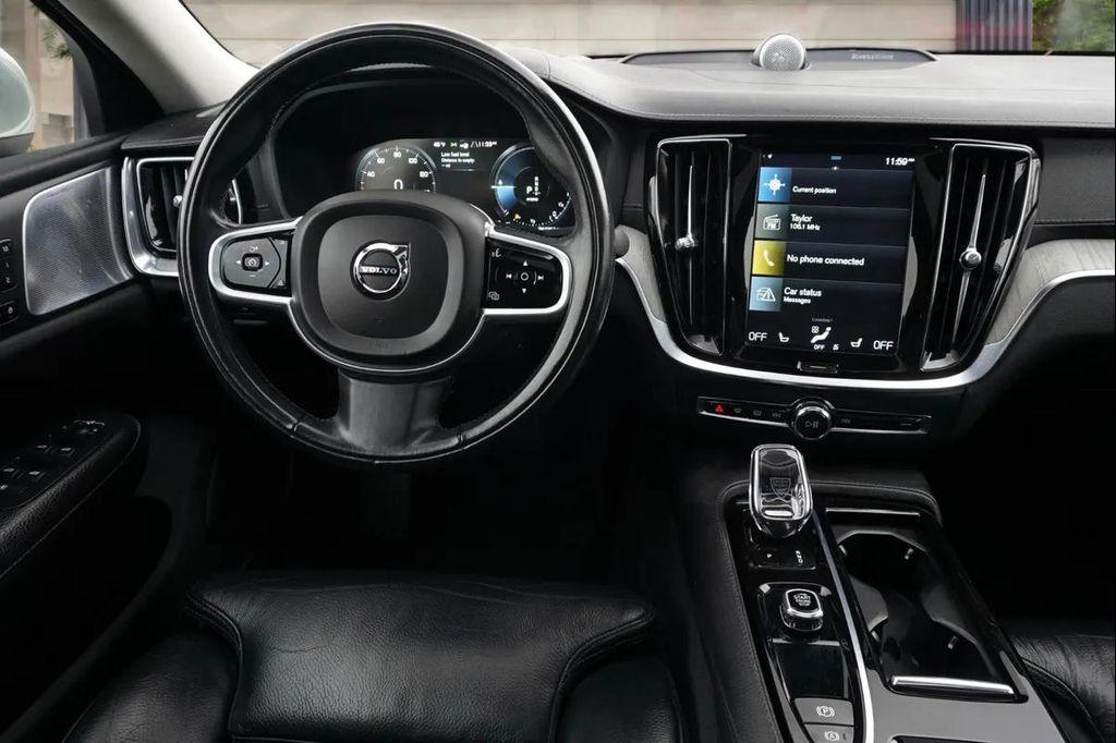 used 2022 Volvo S60 Recharge Plug-In Hybrid car, priced at $29,288