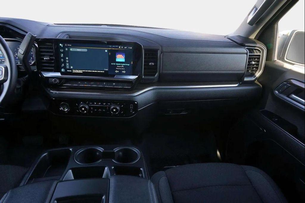 used 2024 Chevrolet Silverado 1500 car, priced at $34,888