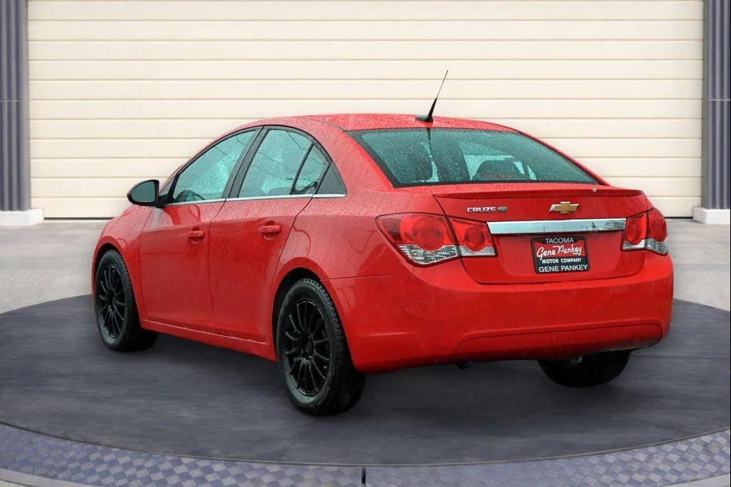used 2014 Chevrolet Cruze car, priced at $9,388
