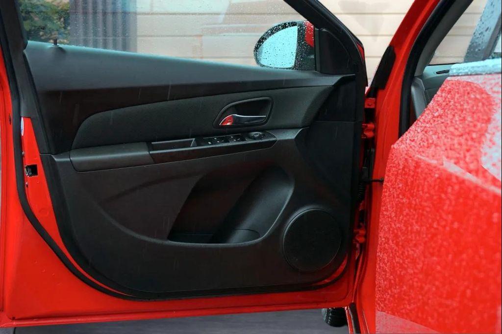 used 2014 Chevrolet Cruze car, priced at $9,388