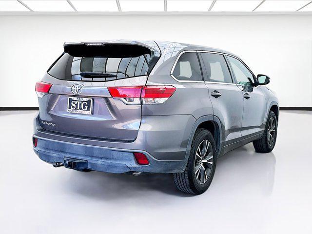 used 2018 Toyota Highlander car, priced at $19,888