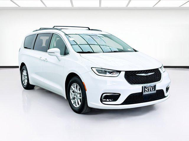 used 2022 Chrysler Pacifica car, priced at $20,977