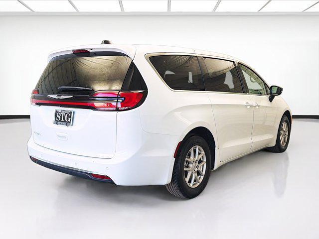 used 2024 Chrysler Pacifica car, priced at $24,488