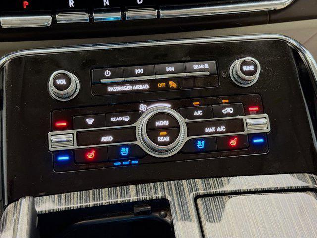 used 2023 Lincoln Navigator car, priced at $70,889