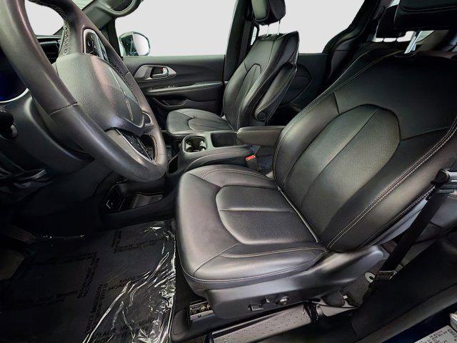 used 2025 Chrysler Pacifica car, priced at $24,488