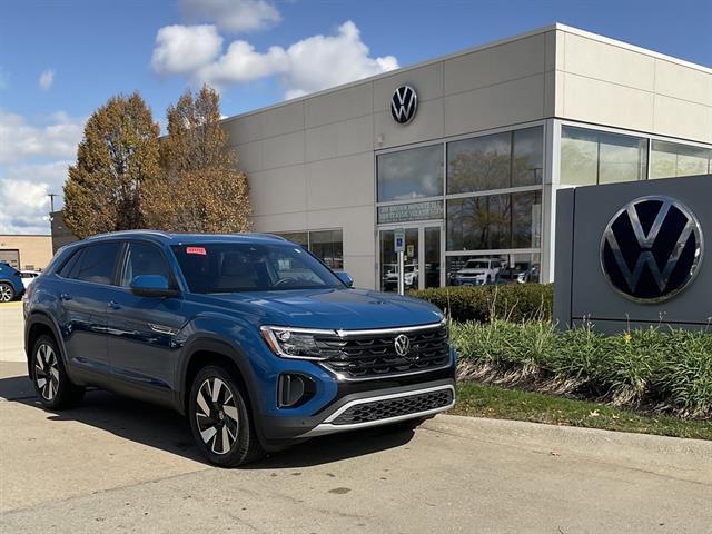 new 2026 Volkswagen Atlas Cross Sport car, priced at $44,240