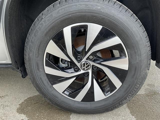 new 2026 Volkswagen Tiguan car, priced at $33,031