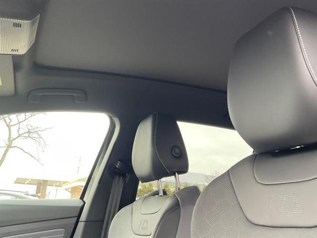 new 2025 Volkswagen ID.4 car, priced at $52,949