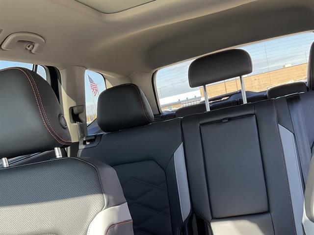 new 2026 Volkswagen Atlas car, priced at $45,733