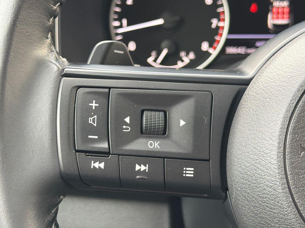 used 2024 Nissan Pathfinder car, priced at $31,594