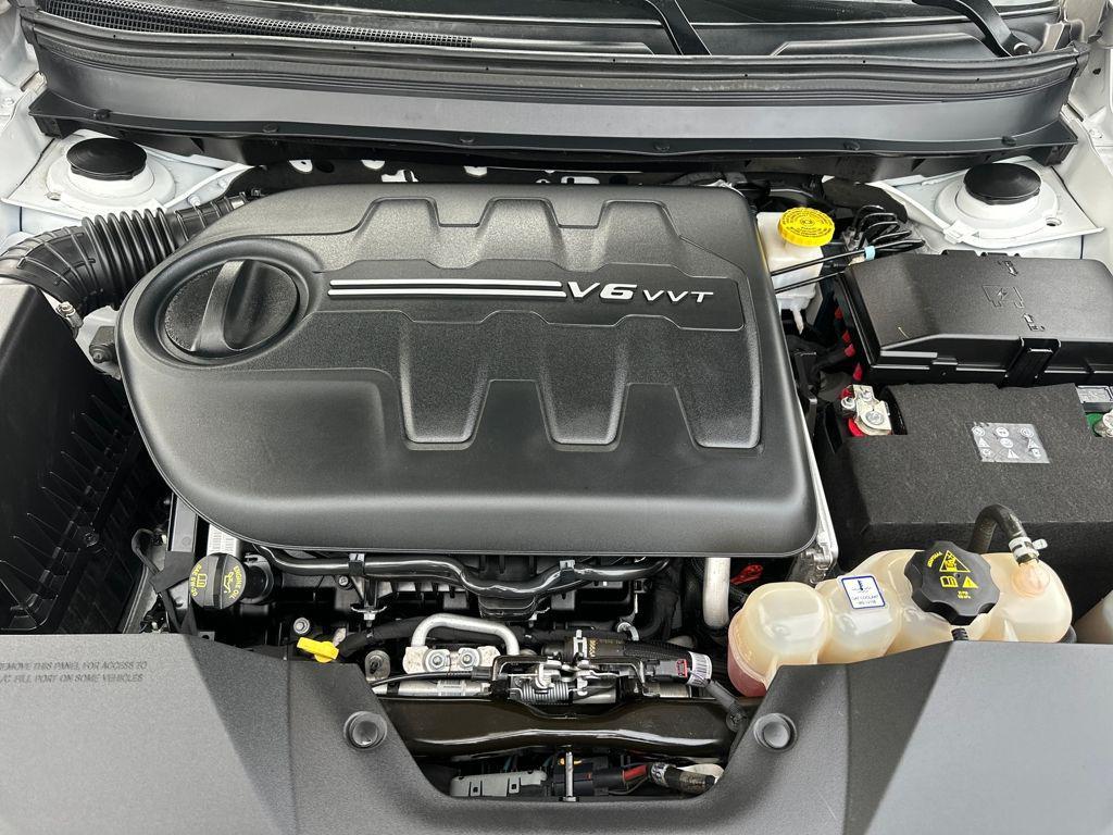 used 2020 Jeep Cherokee car, priced at $21,820