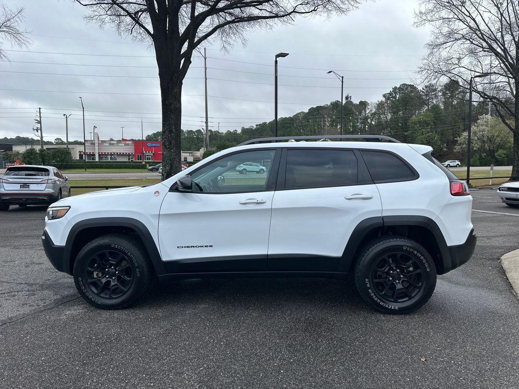 used 2020 Jeep Cherokee car, priced at $21,820