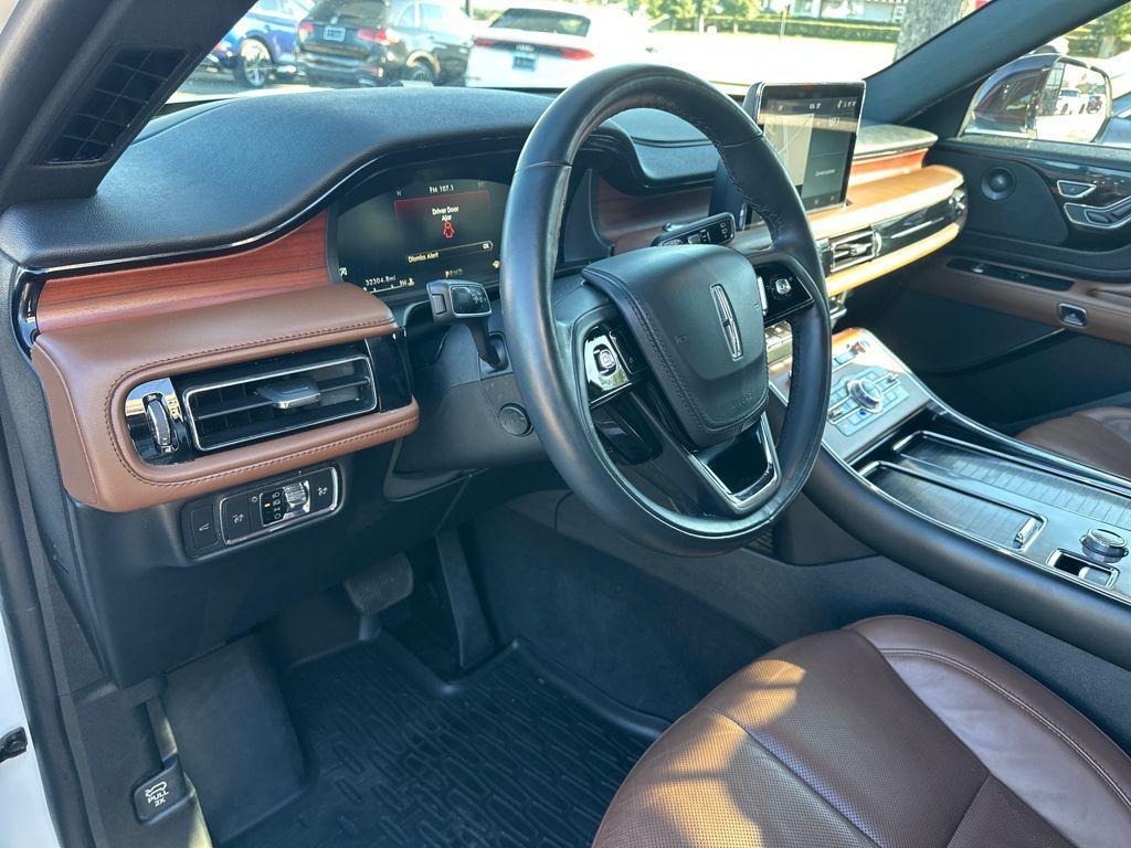used 2023 Lincoln Aviator car, priced at $43,520