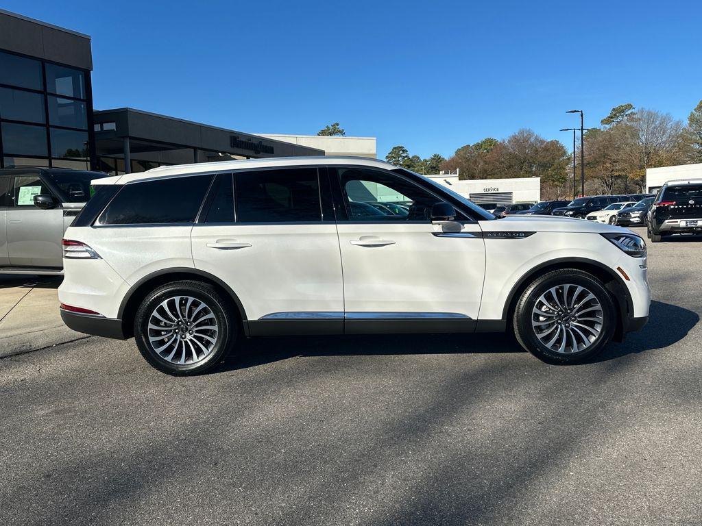 used 2023 Lincoln Aviator car, priced at $43,520