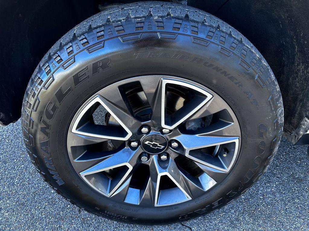 used 2021 Chevrolet Tahoe car, priced at $43,944