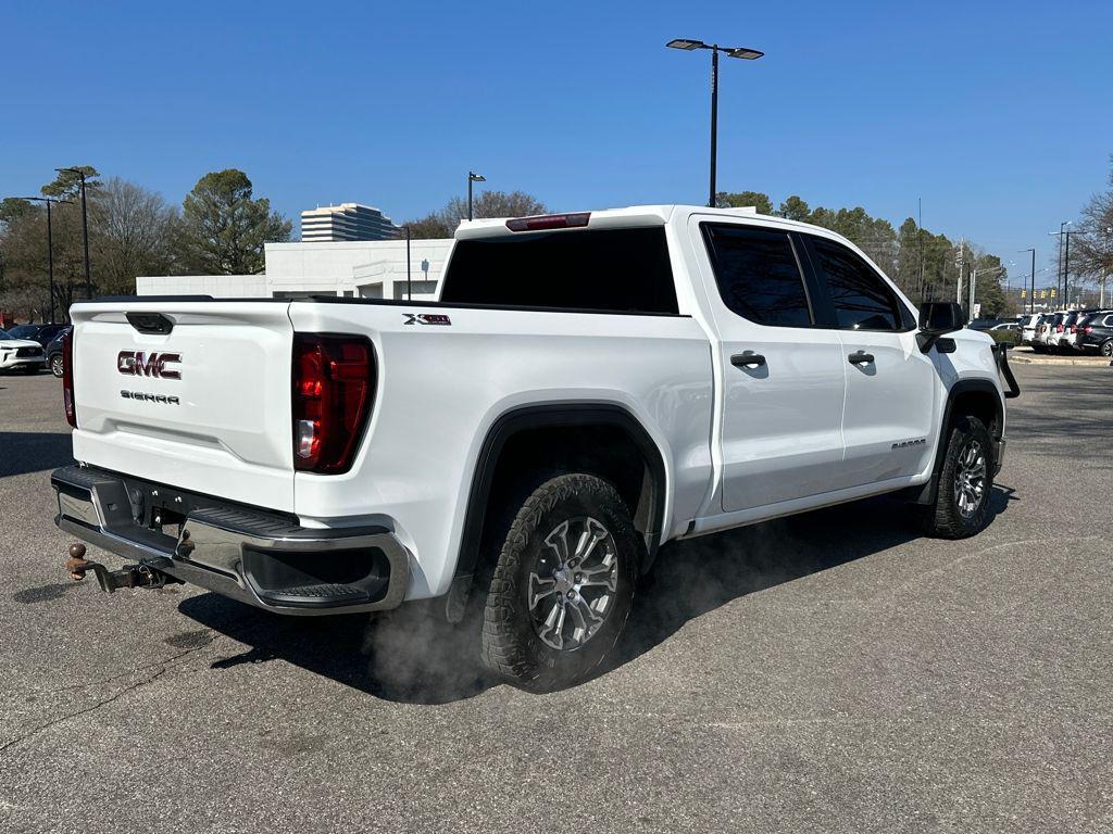 used 2023 GMC Sierra 1500 car, priced at $38,290