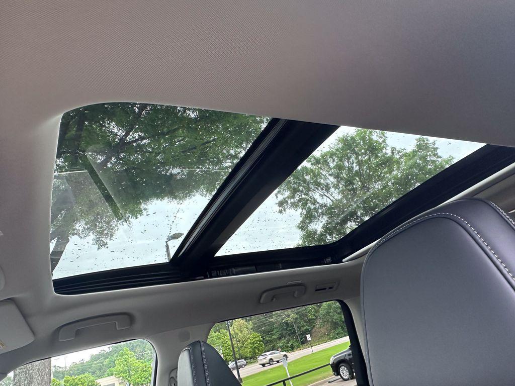 used 2025 INFINITI QX80 car, priced at $74,790