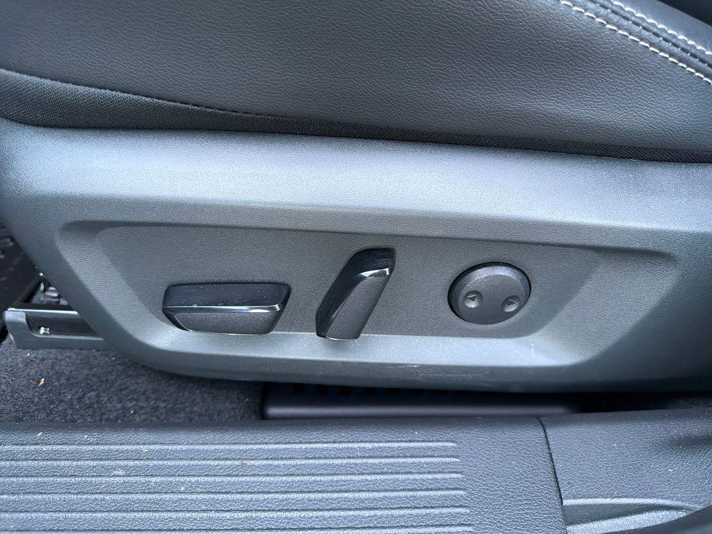 used 2023 Nissan Rogue car, priced at $27,281