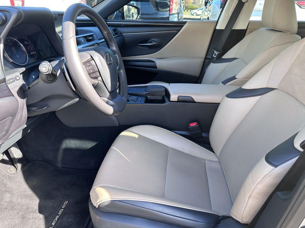 used 2020 Lexus ES 350 car, priced at $18,597