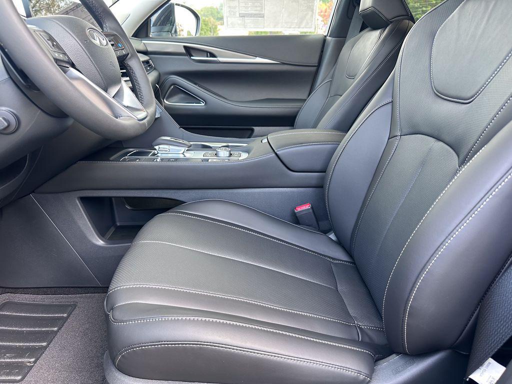 used 2025 INFINITI QX60 car, priced at $52,238