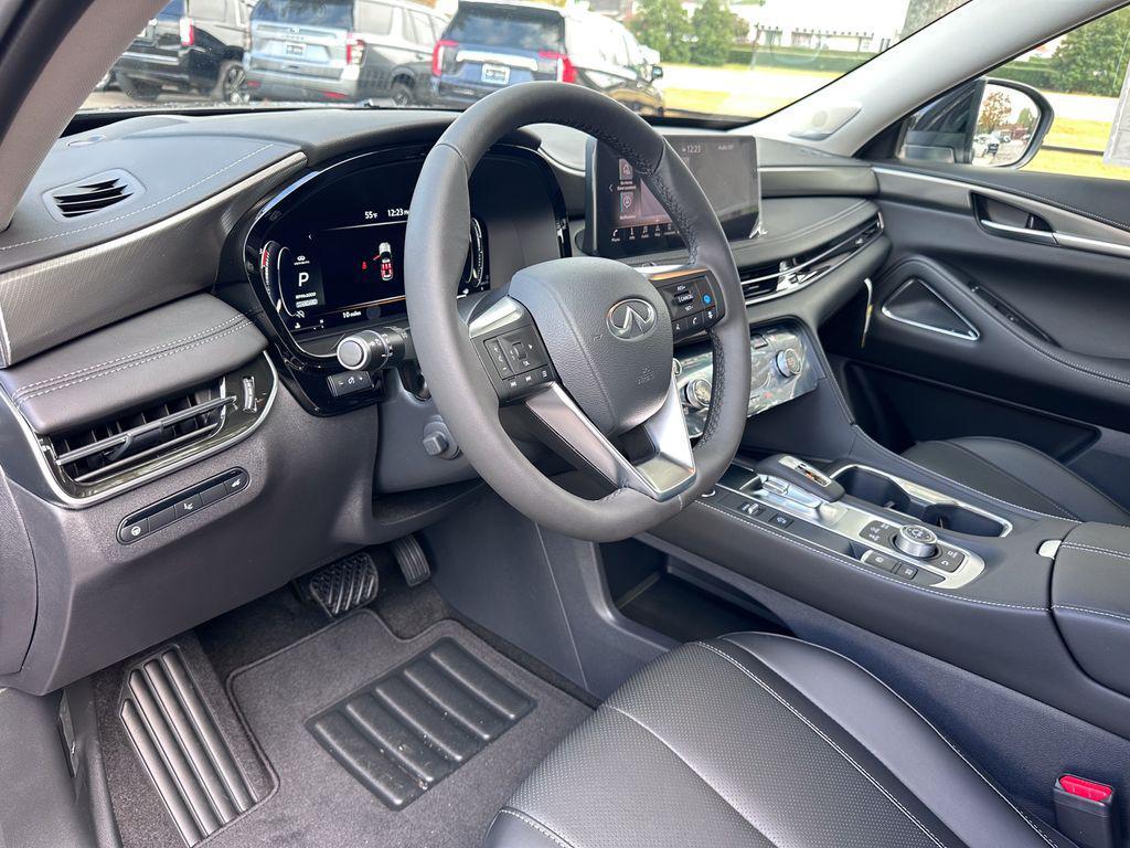 used 2025 INFINITI QX60 car, priced at $52,238