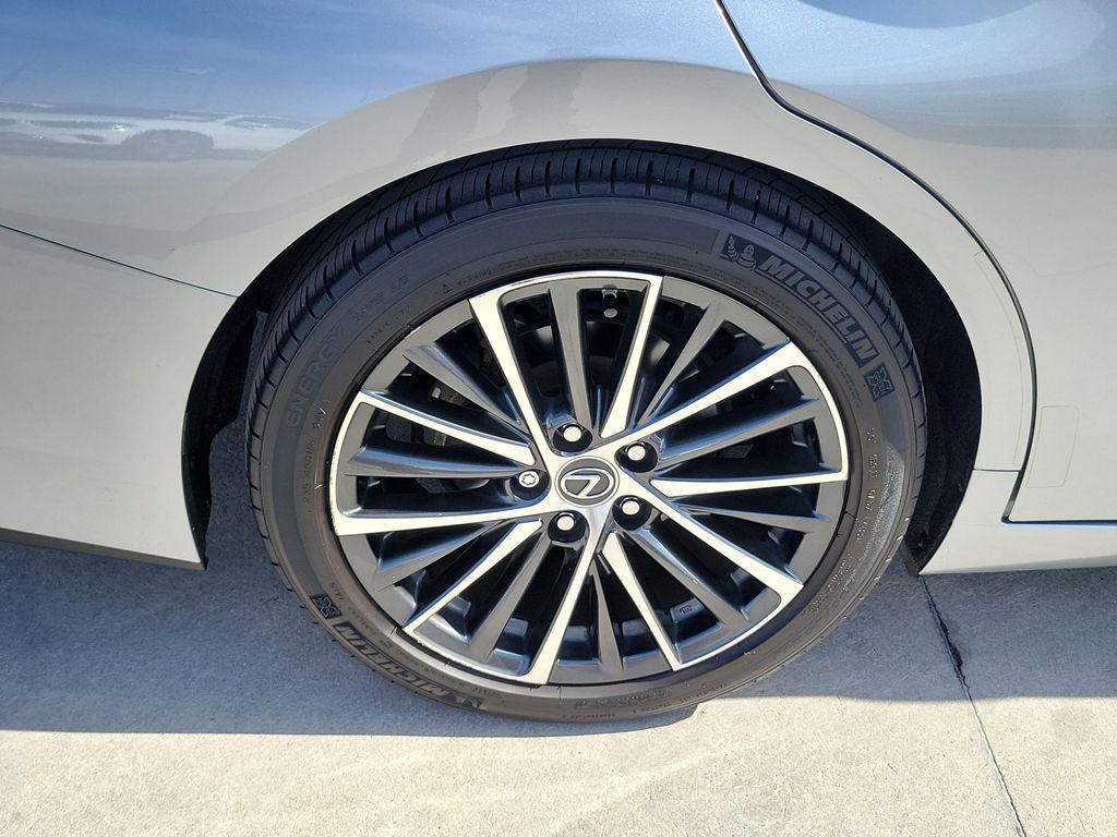 used 2023 Lexus ES 350 car, priced at $37,826