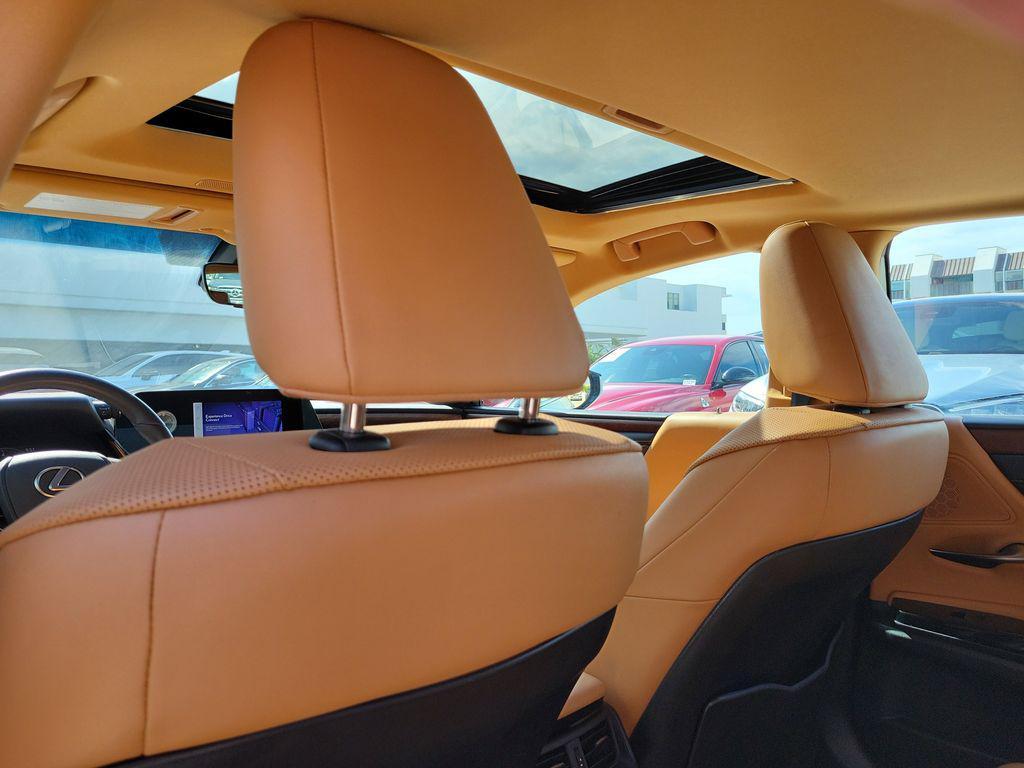 used 2023 Lexus ES 350 car, priced at $37,826