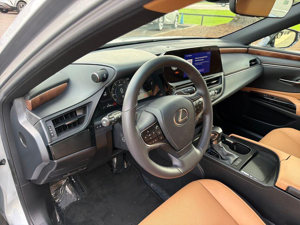 used 2023 Lexus ES 350 car, priced at $40,686