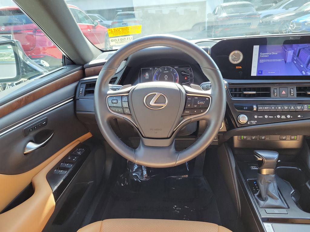 used 2023 Lexus ES 350 car, priced at $37,826