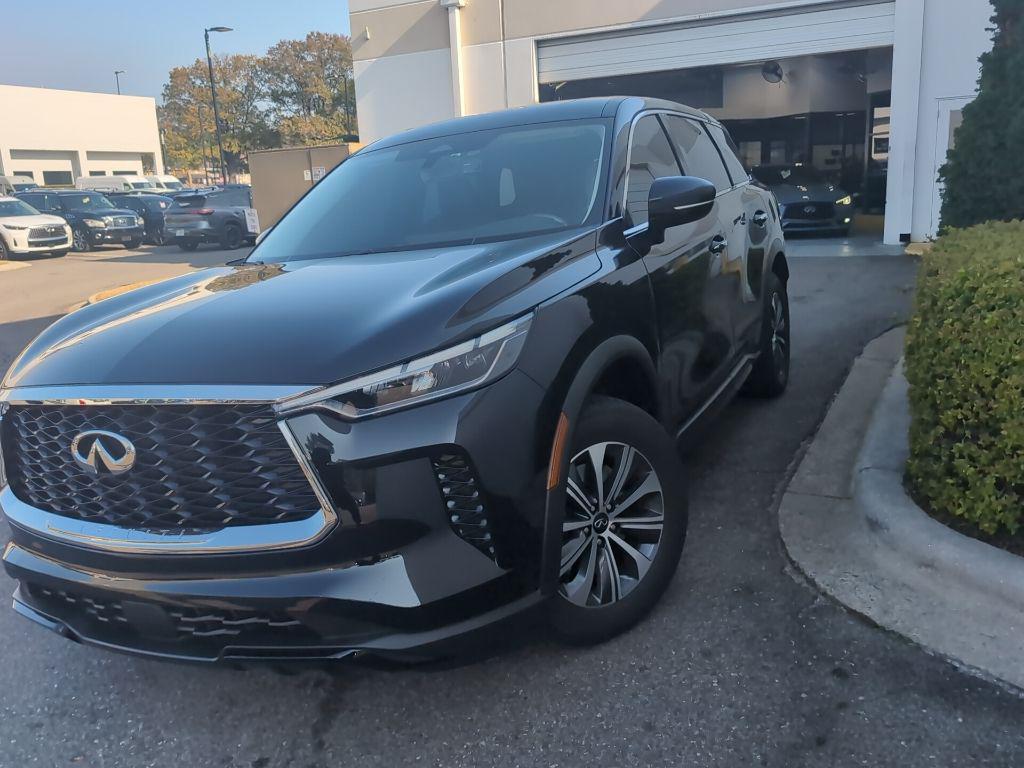 used 2023 INFINITI QX60 car, priced at $36,861