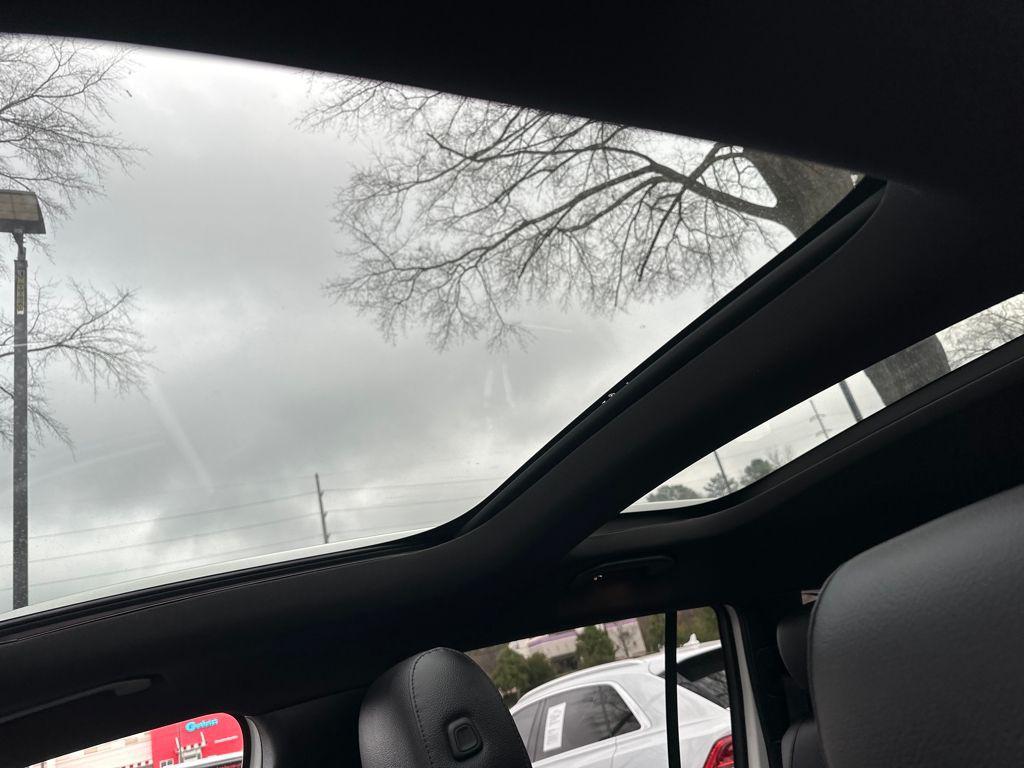 used 2021 Mercedes-Benz GLB 250 car, priced at $29,384