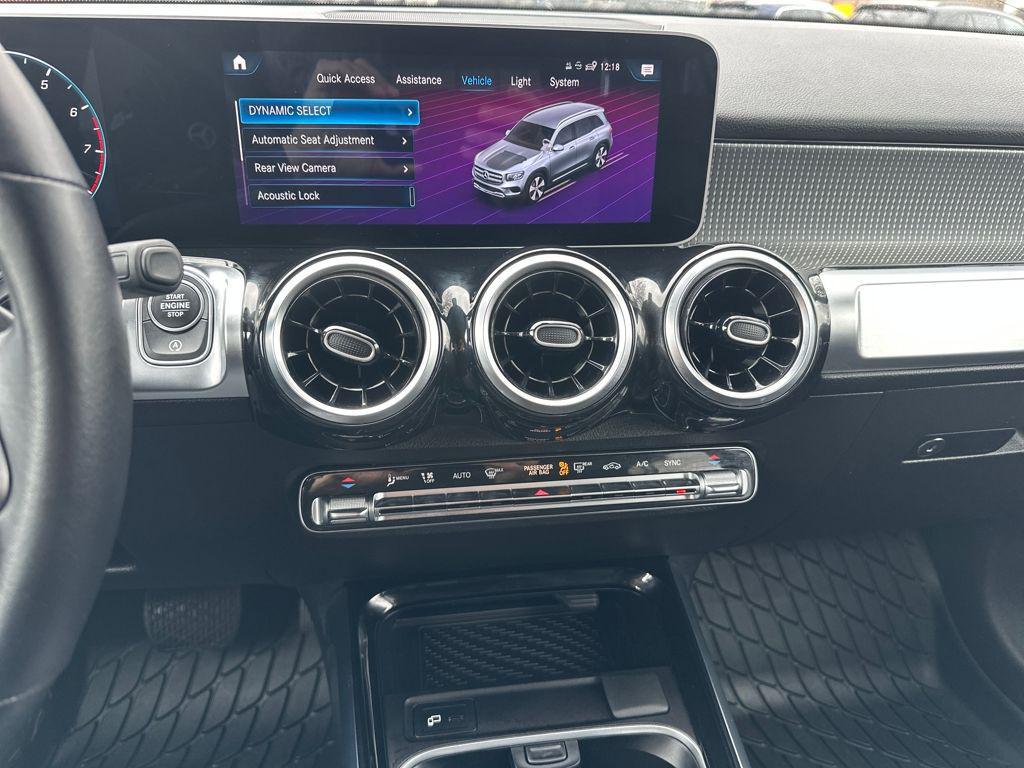 used 2021 Mercedes-Benz GLB 250 car, priced at $29,384