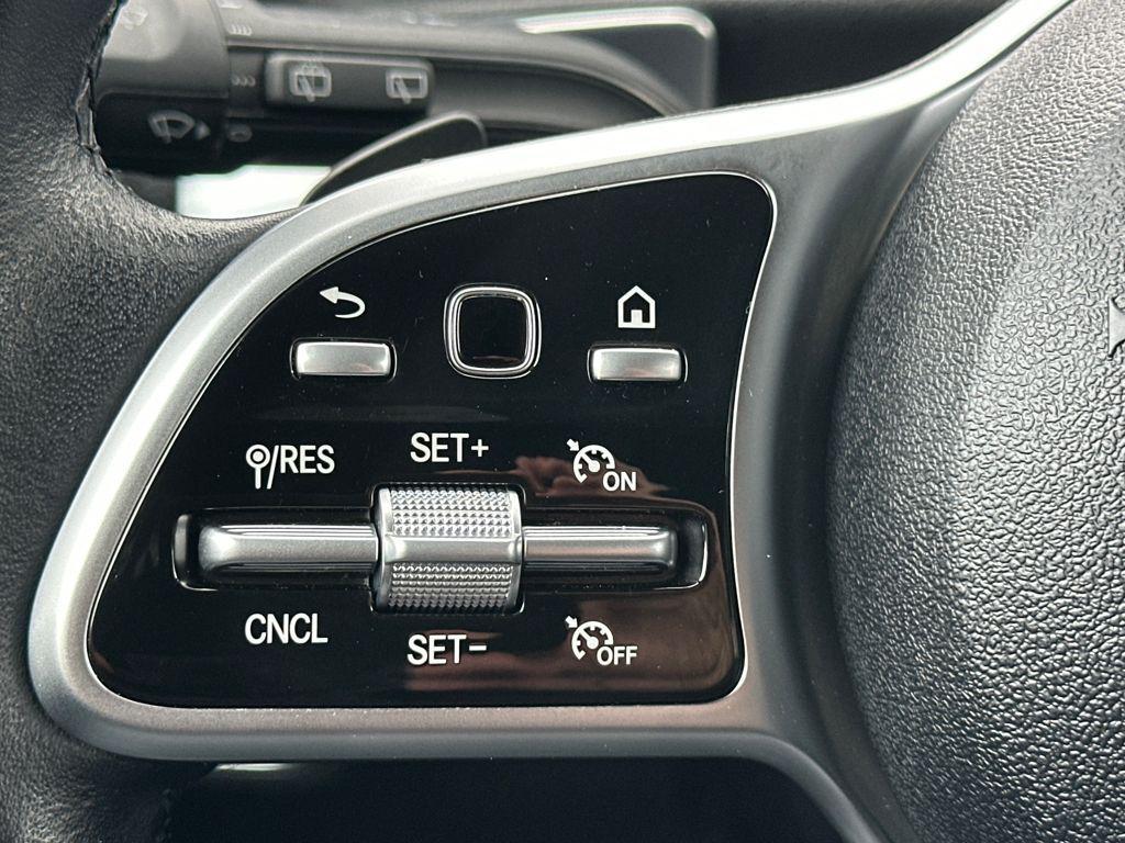 used 2021 Mercedes-Benz GLB 250 car, priced at $29,384