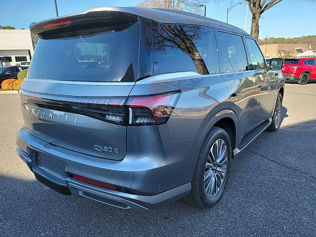 used 2025 INFINITI QX80 car, priced at $82,897