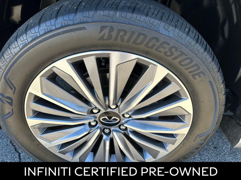 used 2025 INFINITI QX80 car, priced at $80,100