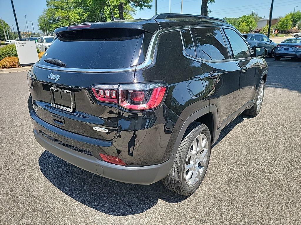 used 2023 Jeep Compass car, priced at $25,995