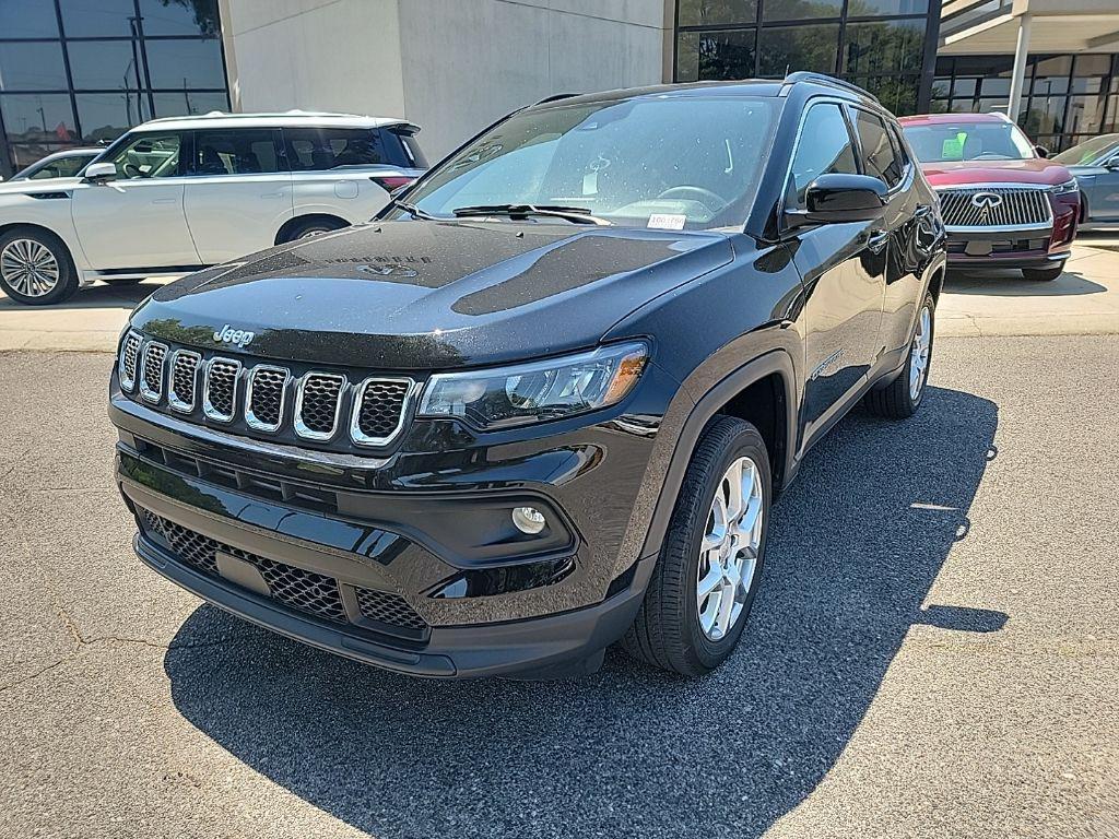used 2023 Jeep Compass car, priced at $25,995