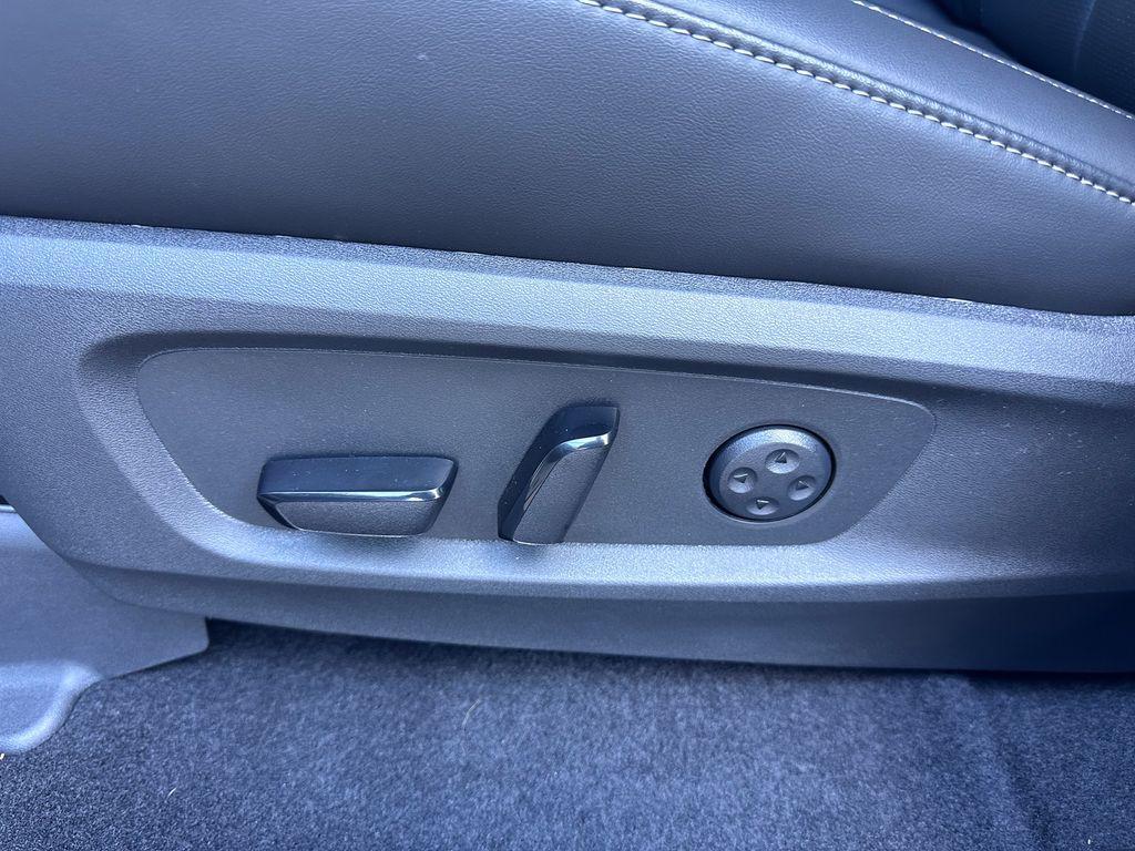 used 2025 INFINITI QX60 car, priced at $47,463