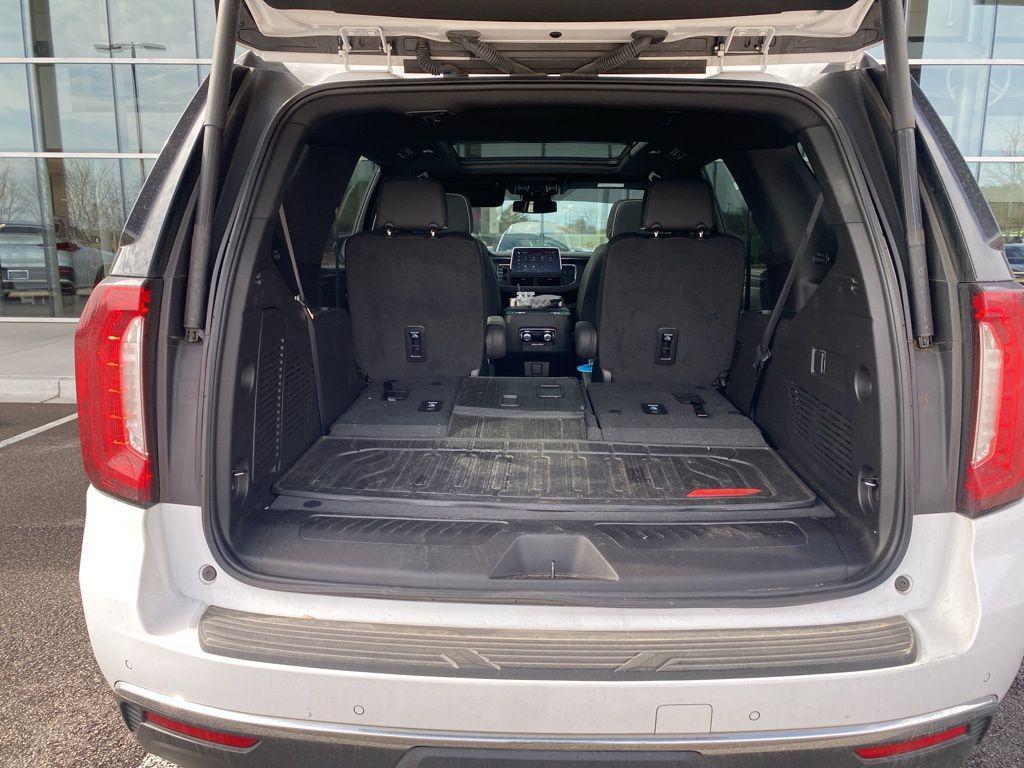 used 2023 GMC Yukon car