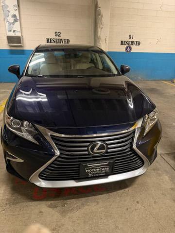 used 2018 Lexus ES 350 car, priced at $25,611