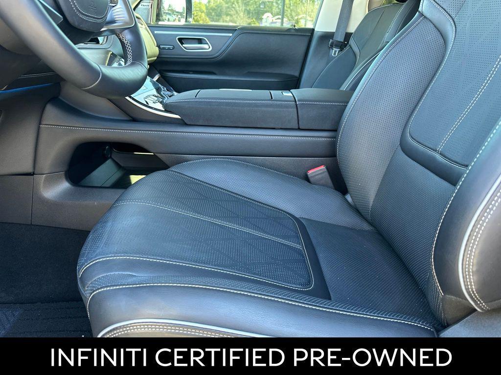 used 2025 INFINITI QX80 car, priced at $79,984