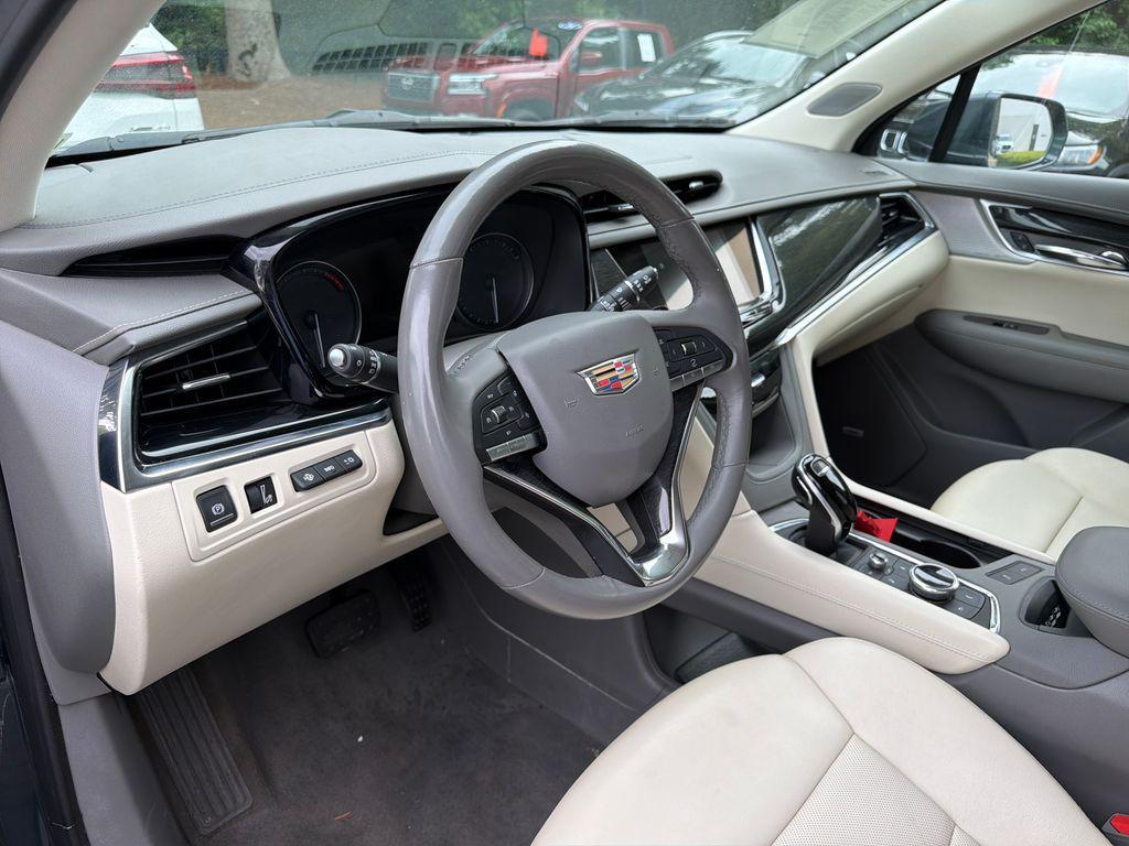 used 2020 Cadillac XT6 car, priced at $34,525