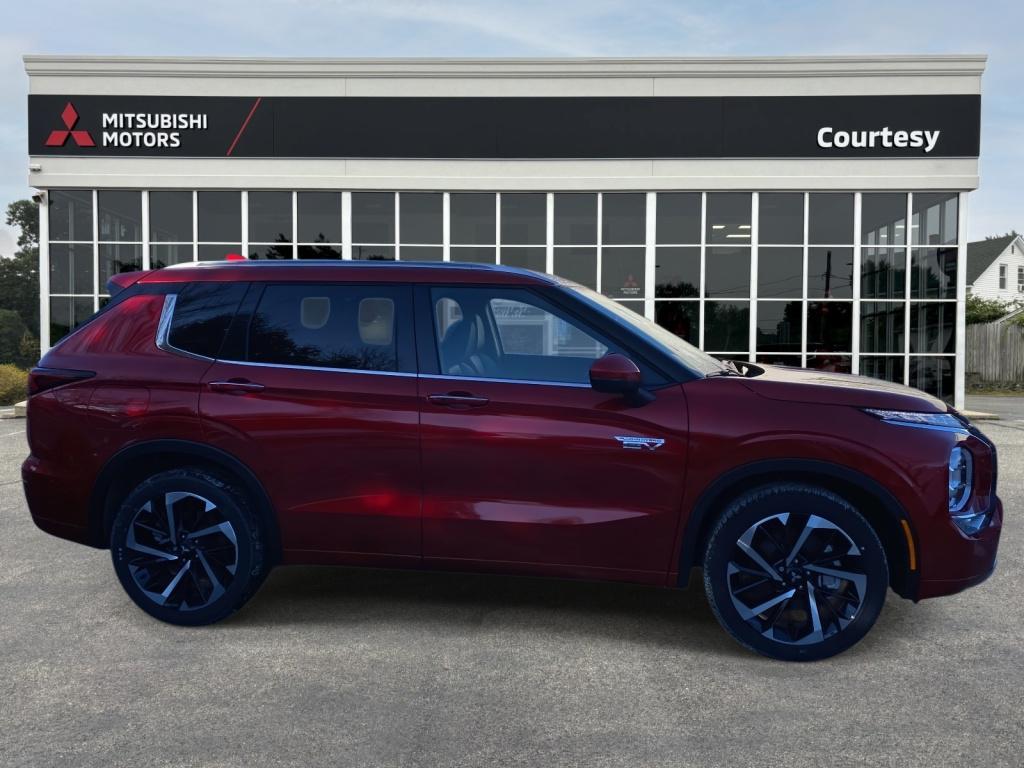 new 2025 Mitsubishi Outlander PHEV car, priced at $50,375